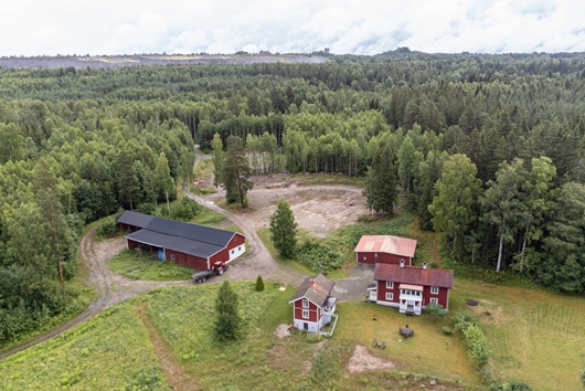 Gods och gårdar i Storå, Örebro, Lindesberg, Nederhyttan 149
