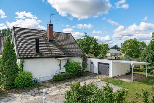 Villa i Lillån, Örebro, Bråtenvägen 11