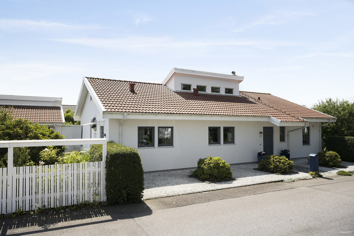 Villa i Vejbystrand, Skåne, Ängelholm, Åkerbärsvägen 9