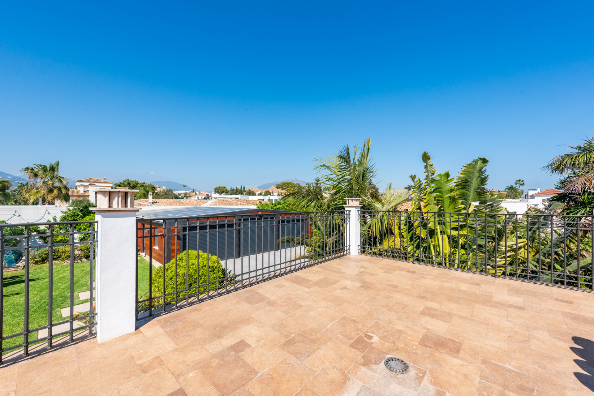 43