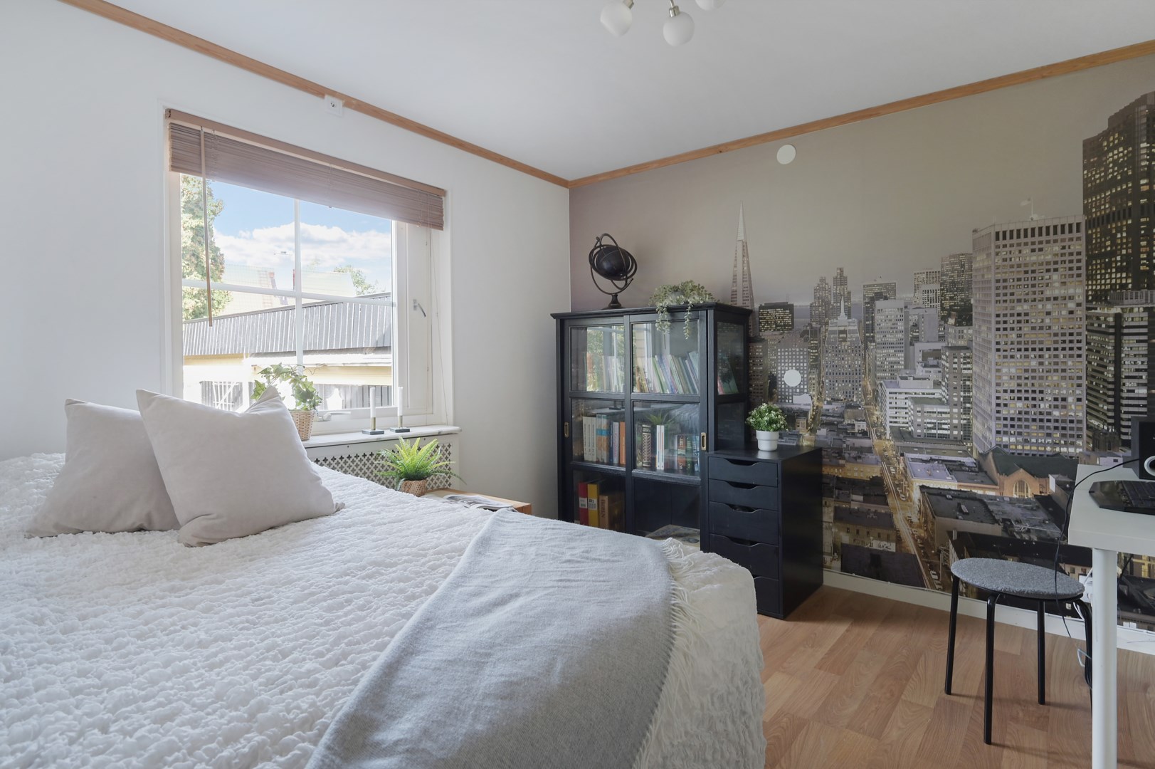 13