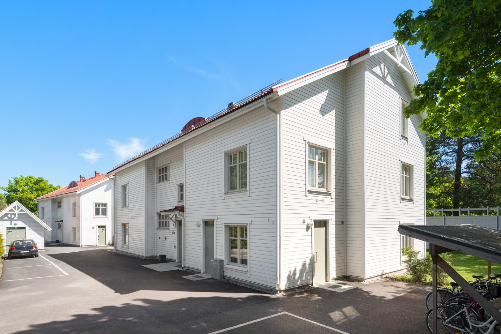 Bostadsrätt i Danderyd Djursholm, Stockholm, Vendevägen 77A, 1 tr (vån 2)