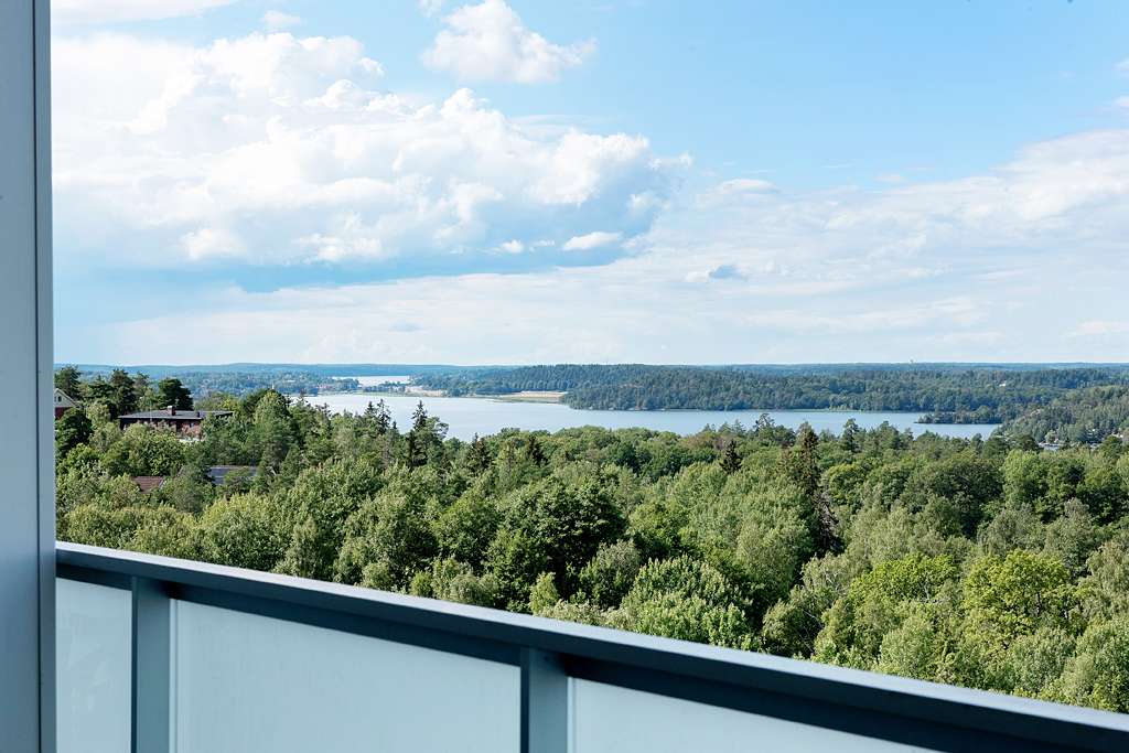 Bostadsrätt i Skärholmens Centrum, Stockholm, Ekholmsvägen 305