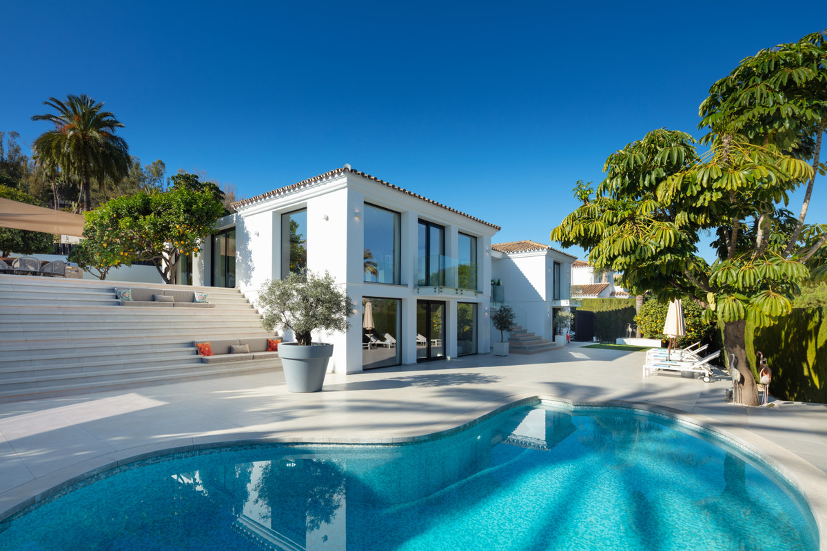 Villa i Costa del Sol, Las Brisas, Andalusien, Costa del Sol - Marbella / Las