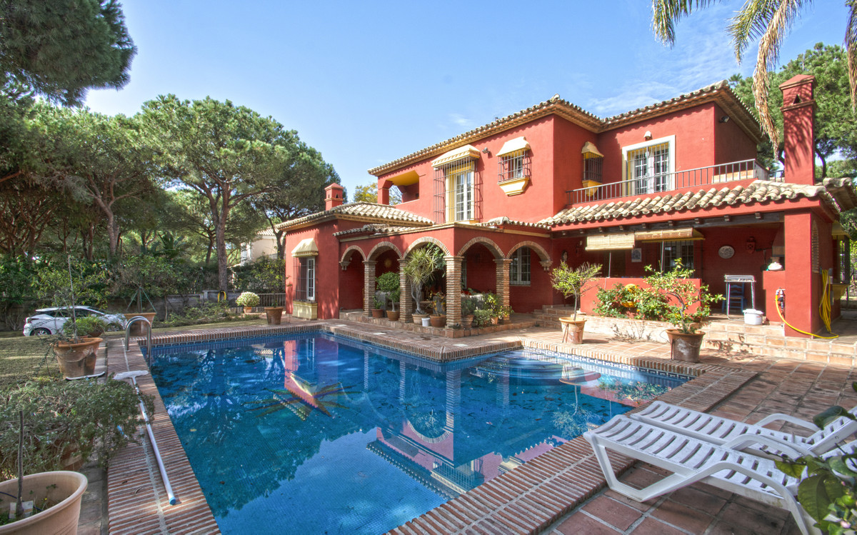 Villa i Costa del Sol, Las Chapas, Andalusien, Málaga-Costa Del Sol, Costa del Sol - Marbella / Las