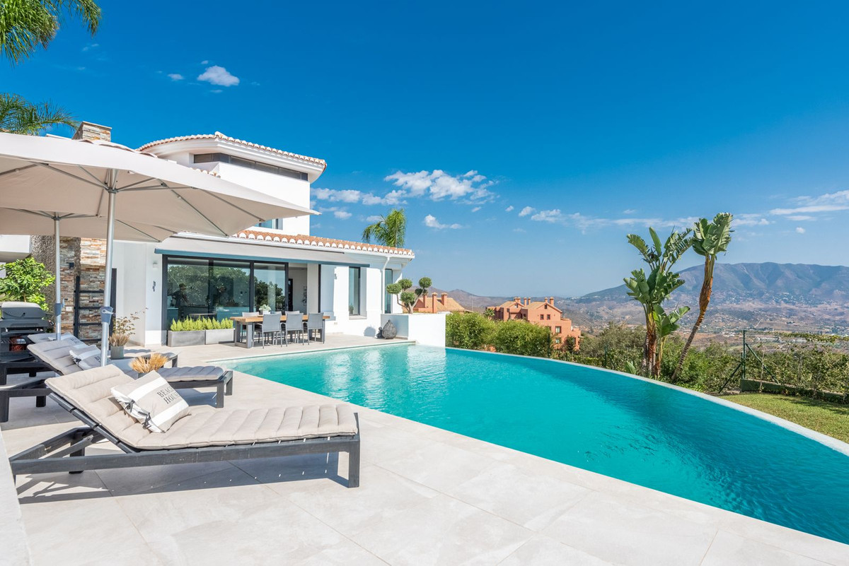 Villa i Costa del Sol, La Mairena, Andalusien, Comarca De La Alpujarra Granadina, Costa del Sol - Marbella / La