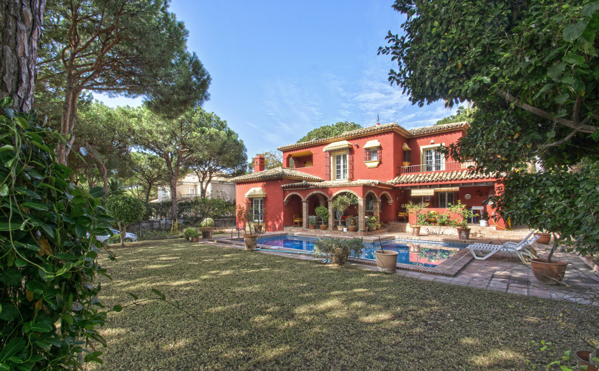 Villa i Costa del Sol, Las Chapas, Andalusien, Málaga-Costa Del Sol, Costa del Sol - Marbella / Las