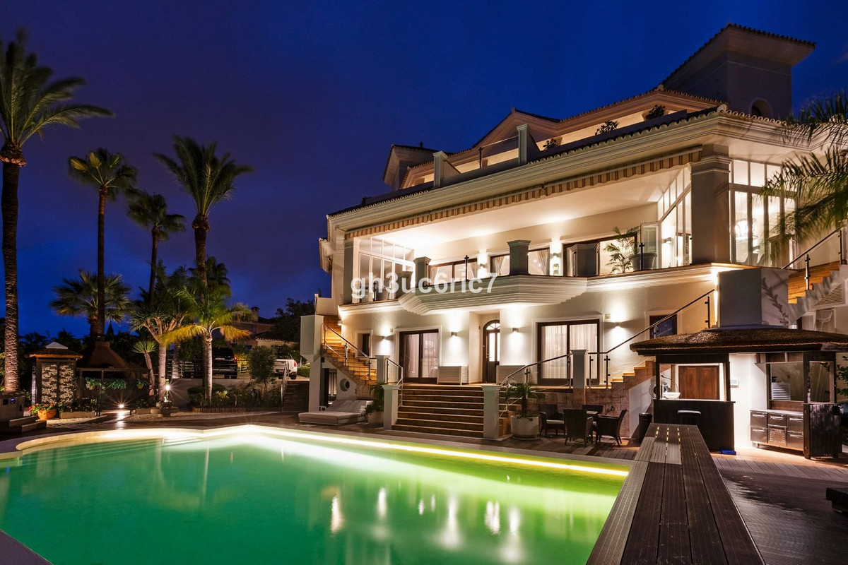 Villa i Costa del Sol, Hacienda Las Chapas, Andalusien, Costa Del Sol Occidental, Costa del Sol - Marbella / Hac