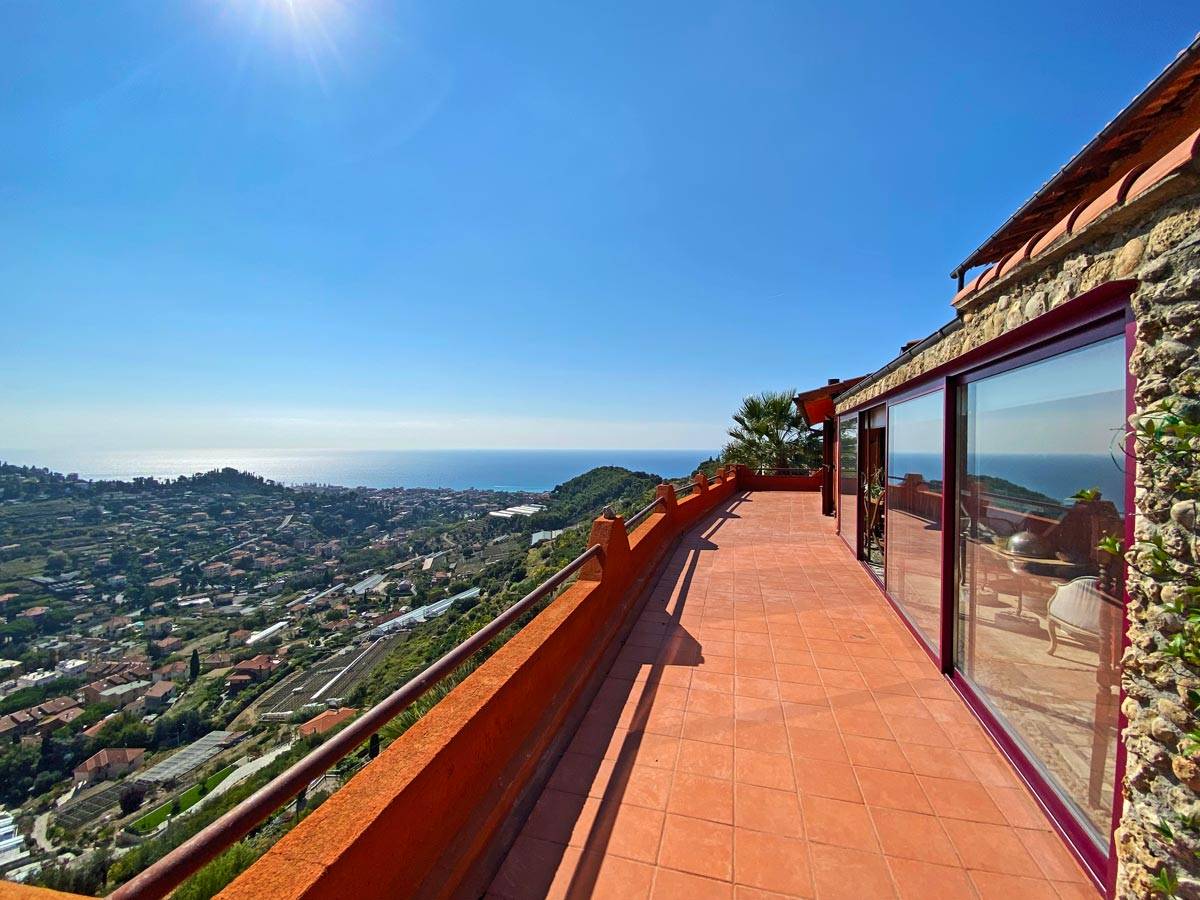 Villa i Bordighera, Ligurien, Imperia, Bordighera