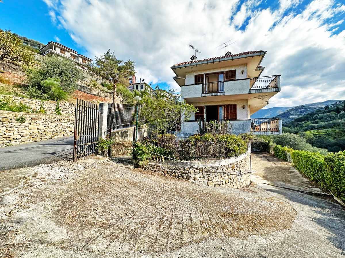 Villa i Vallebona, Ligurien, Imperia, Vallebona