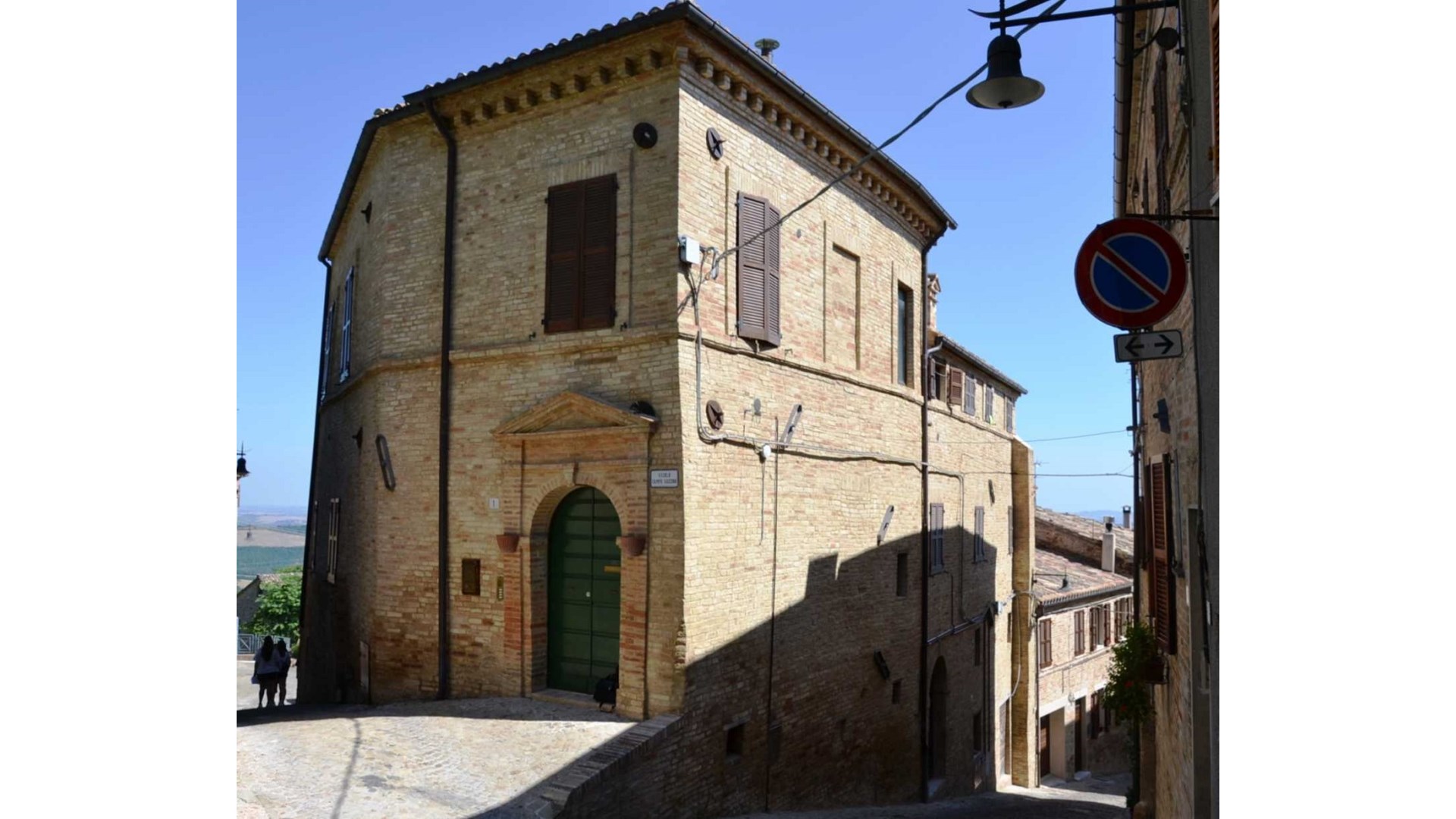 Ägarlägenhet i Marche, Loro Piceno, Mc, Macerata, Loro Piceno