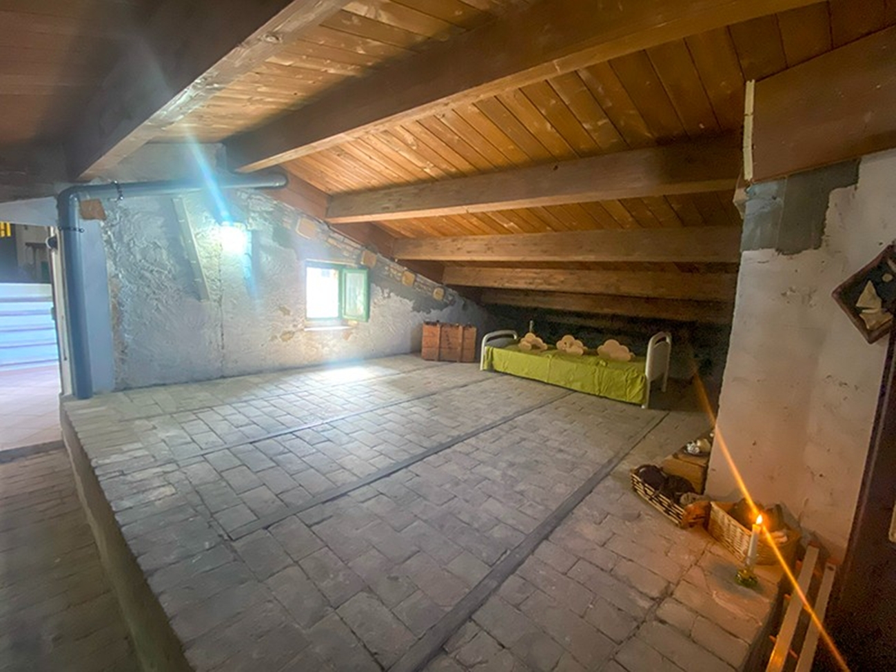 32