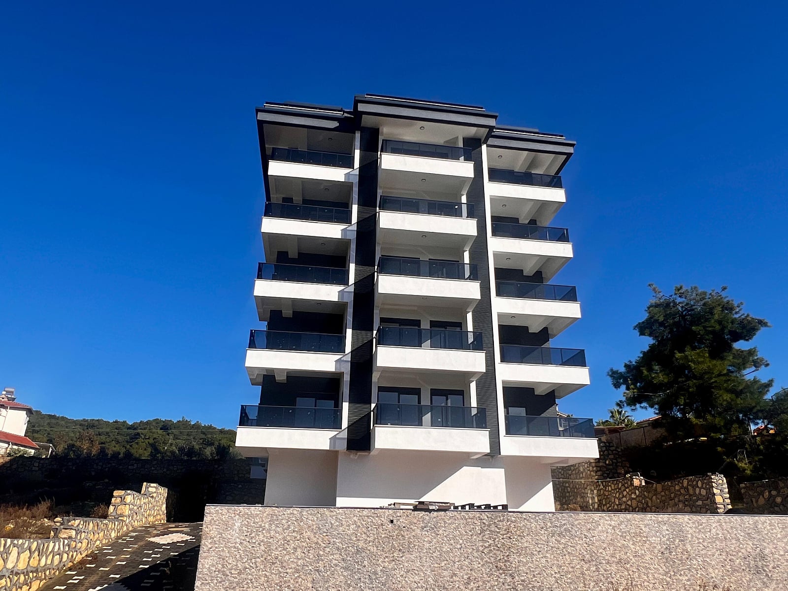 8