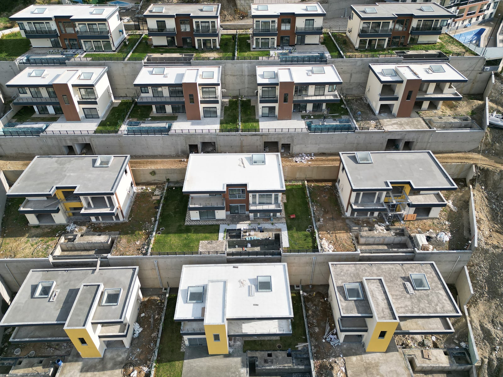 39
