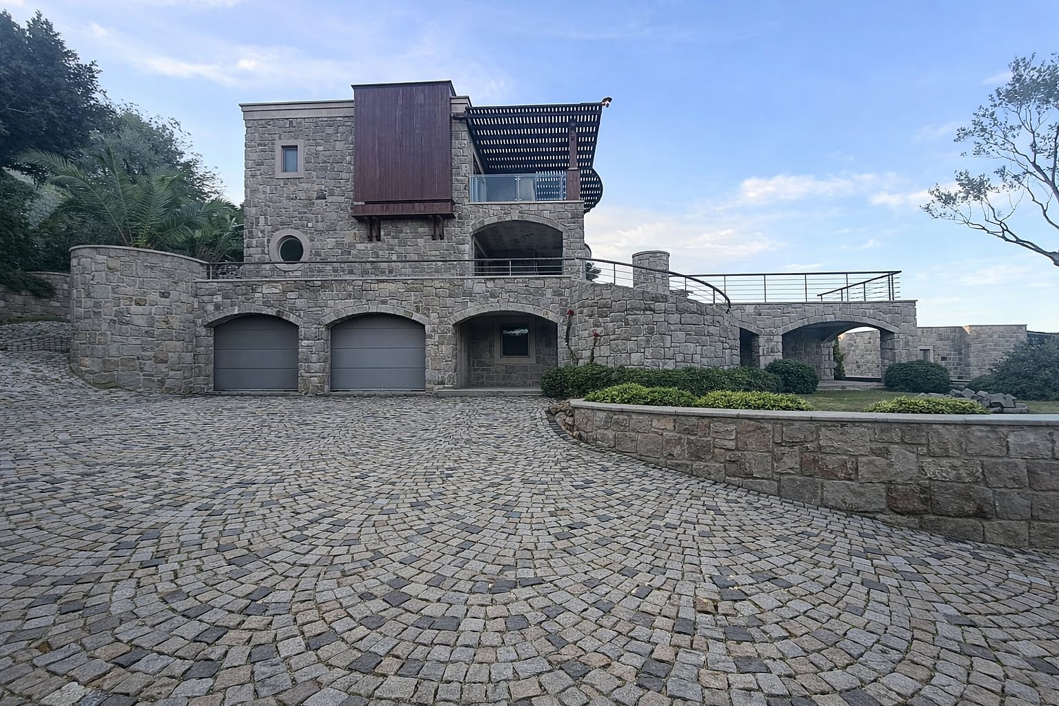 19