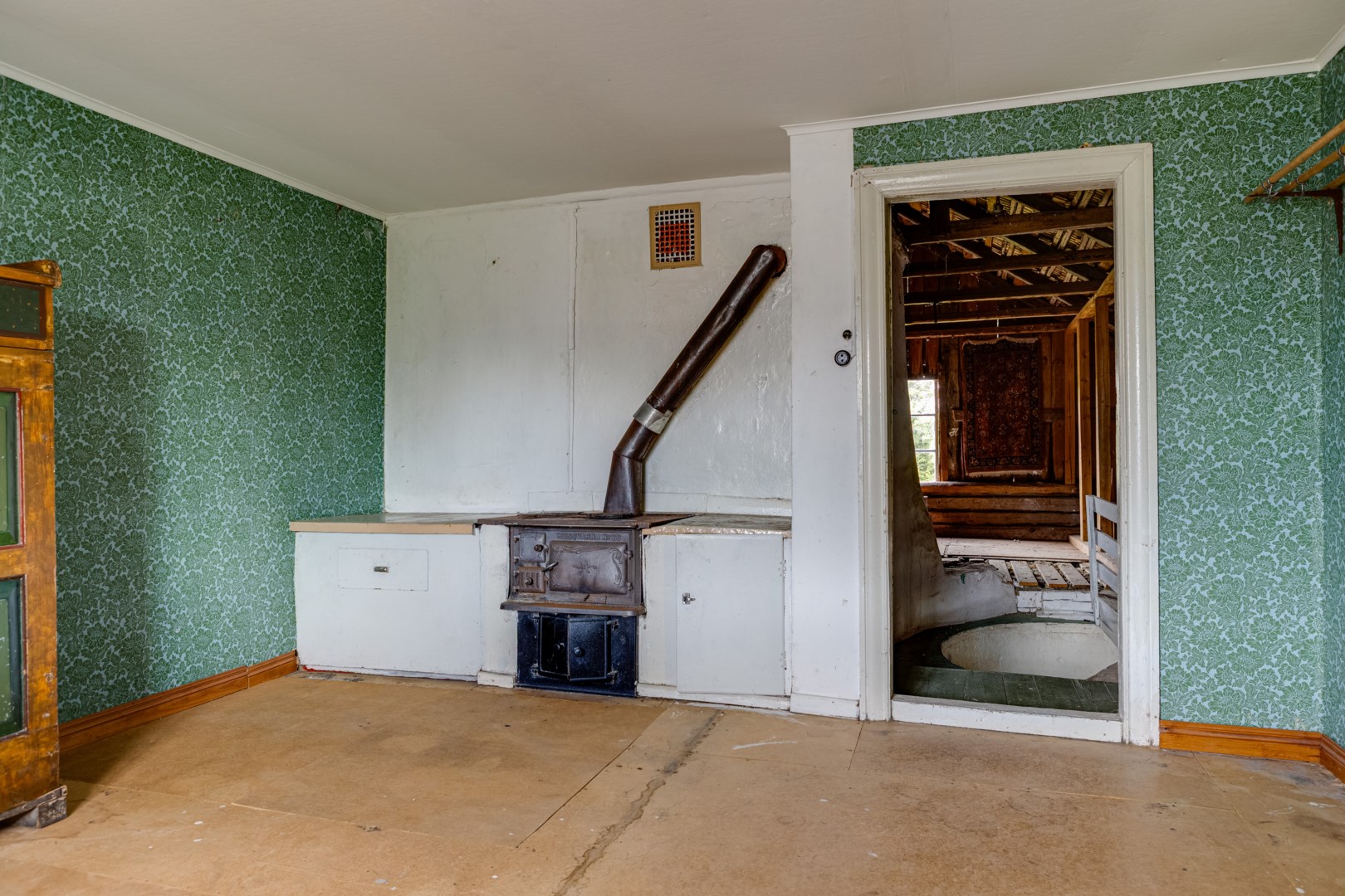 31
