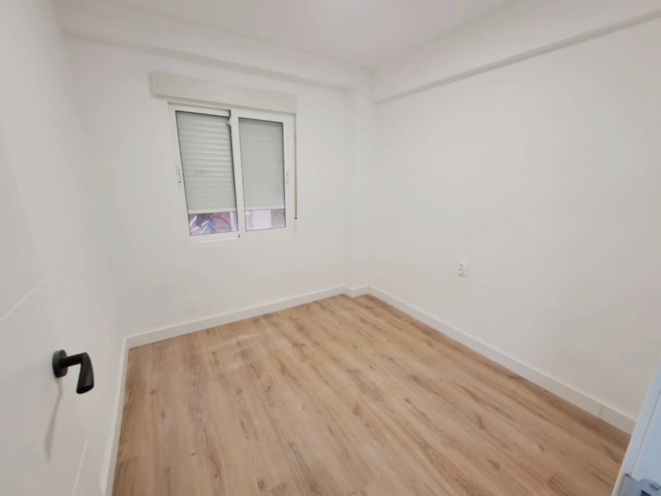 Additional Image 1