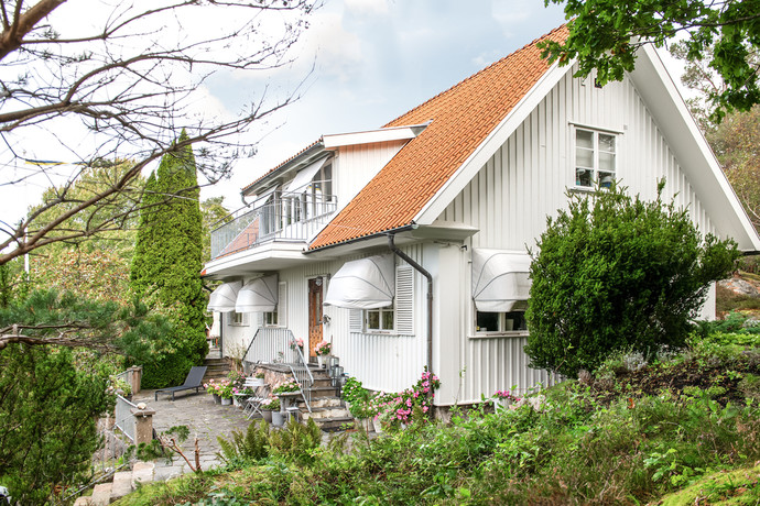 Villa i Kullavik, Halland, Kungsbacka, Kullaviks Gullviveväg 39