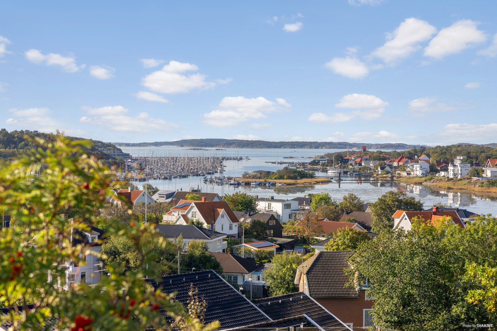 Radhus i Långedrag, Västra Frölunda, Västra Götaland, Göteborg, Berghällsgatan 14