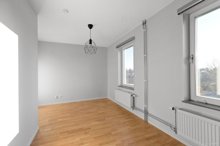 Lägenhet i Bro, Stockholm, Upplandsbro, Härnevi skolväg 9