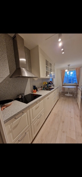 Lägenhet i Gamla staden, Eskilstuna, Södermanland, Noachsgatan 11
