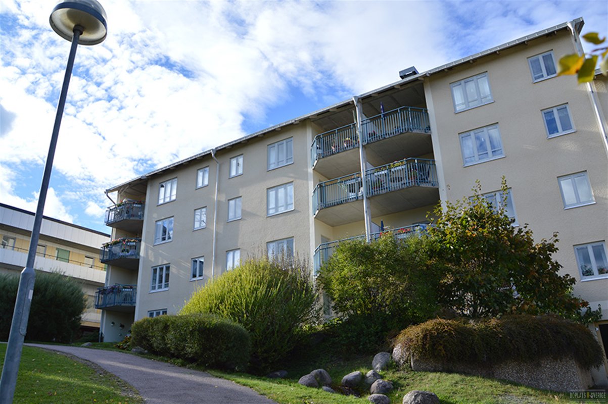 Lägenhet i Blomstermåla, Kalmar, Mönsterås, Storgatan 87