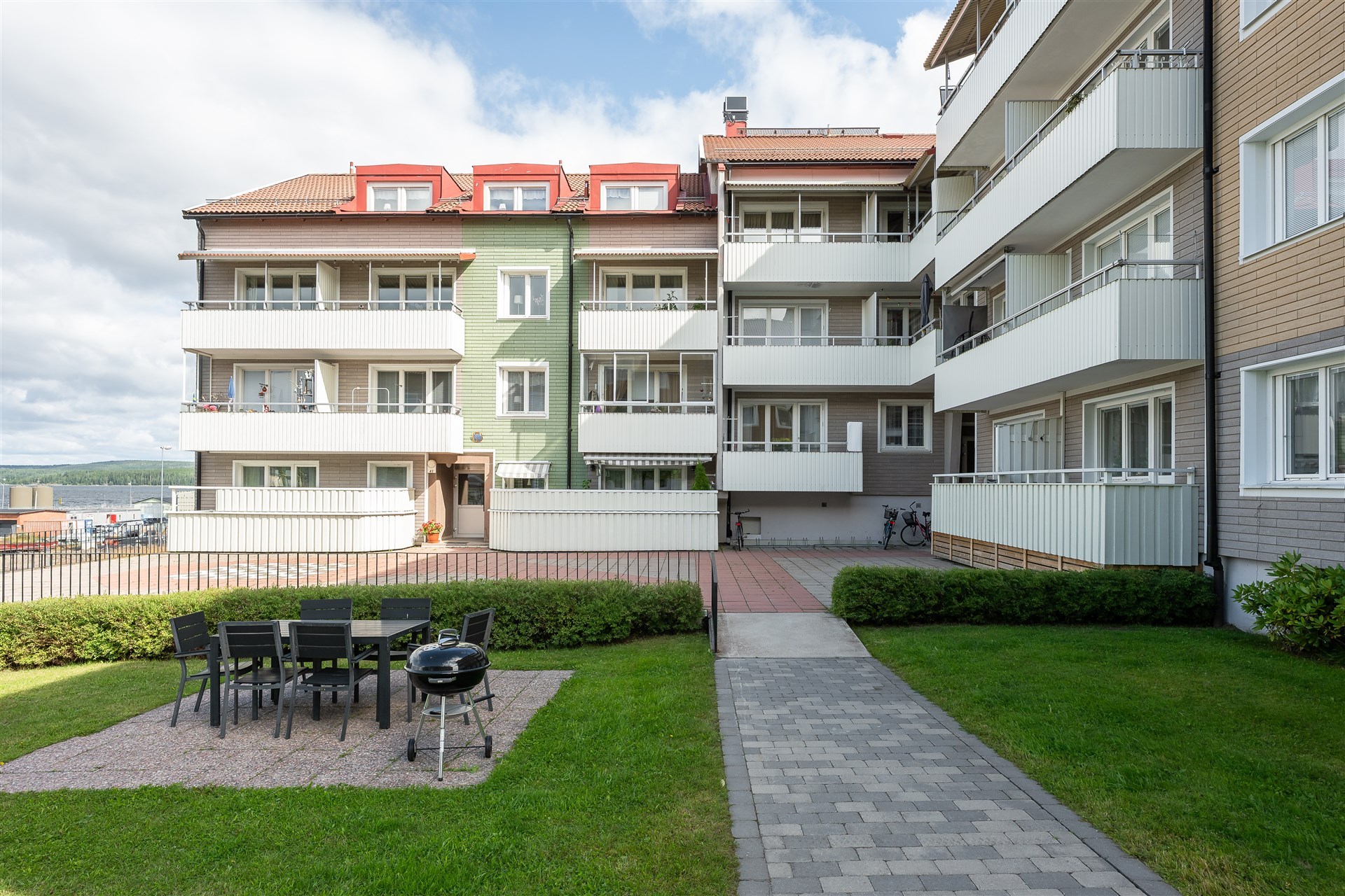 19