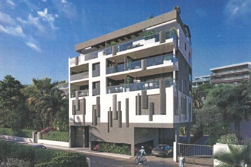 Additional Image 2
