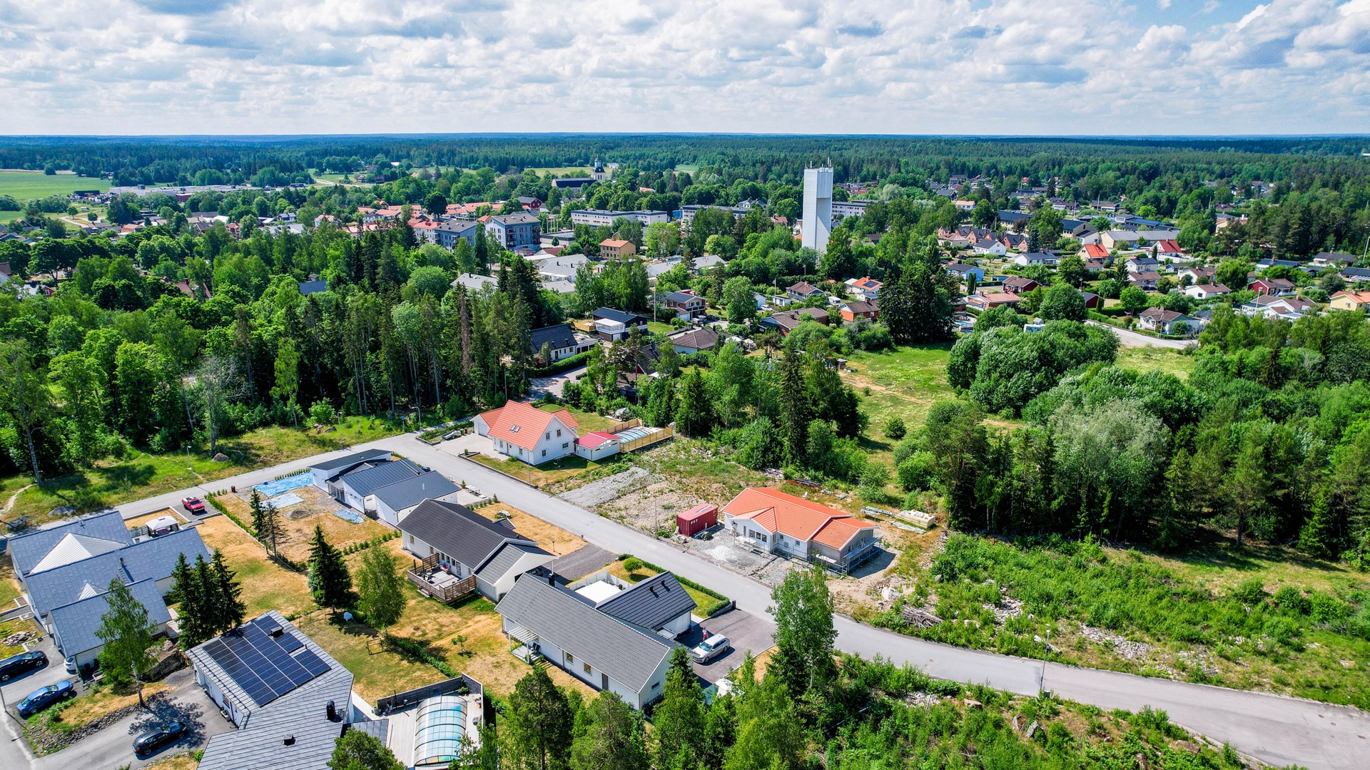 Tomt i Östervåla, Heby kommun, Sverige, Byggmästargatan 3