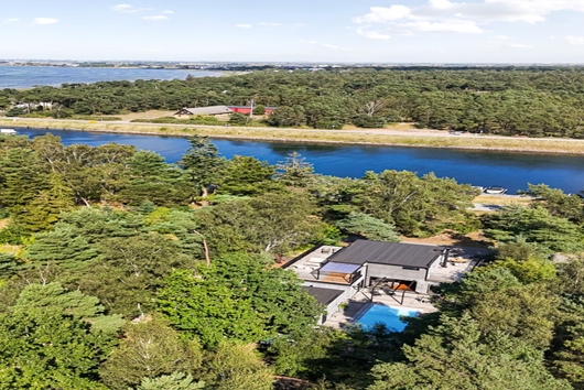 Villa i Ljunghusen, Höllviken, Skåne, Vellinge, Marinavägen 9A