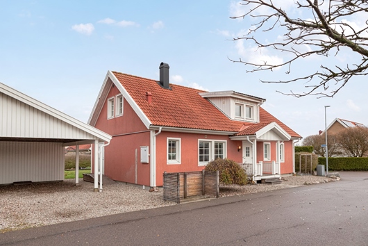 Villa i Östra Grevie, Vellinge, Skåne, Rosenlundsvägen 1