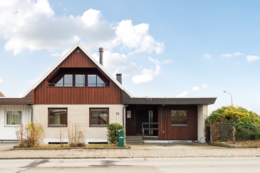Radhus i Stenkällan, Malmö, Skåne, Stenkällevägen 76
