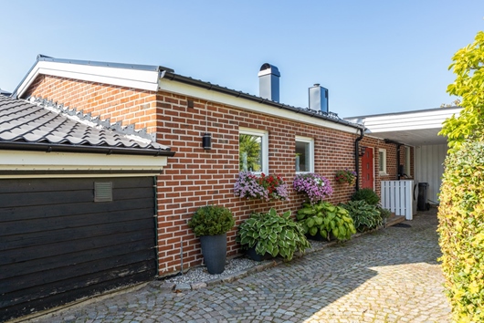 Radhus i Riseberga, Malmö, Skåne, Ringbergagatan 76