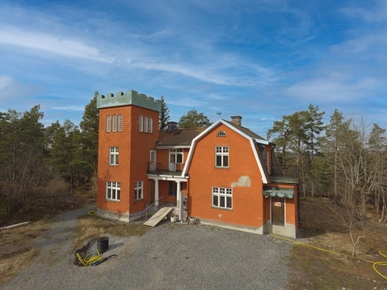 Villa i Enebyberg, Dagermans stig 6