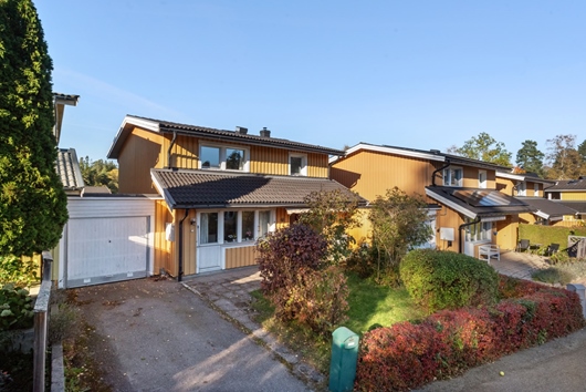 Radhus i Viggbyholm, Täby, Stockholm, Laura Grubbs väg 48