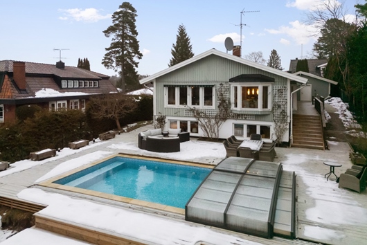 Villa i Blomsterholmen/Ekbacken, Danderyd, Stockholm, Blomsterstigen 19
