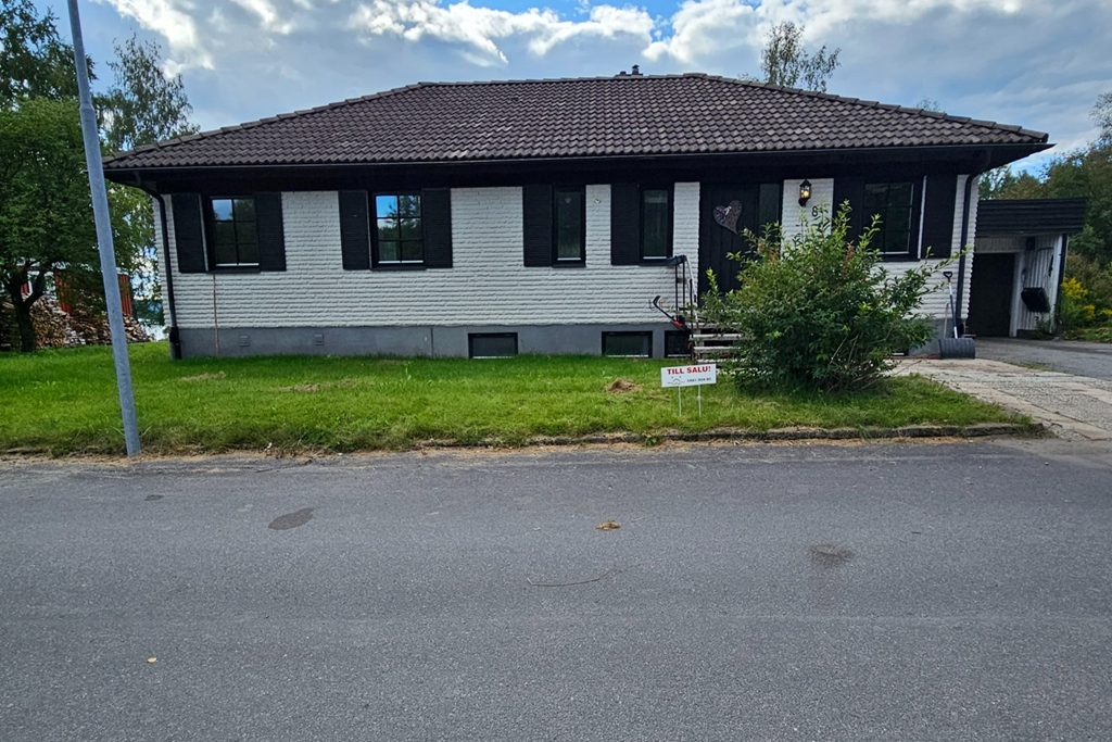Villa i Storå, Sverige, Bärnstensvägen 8