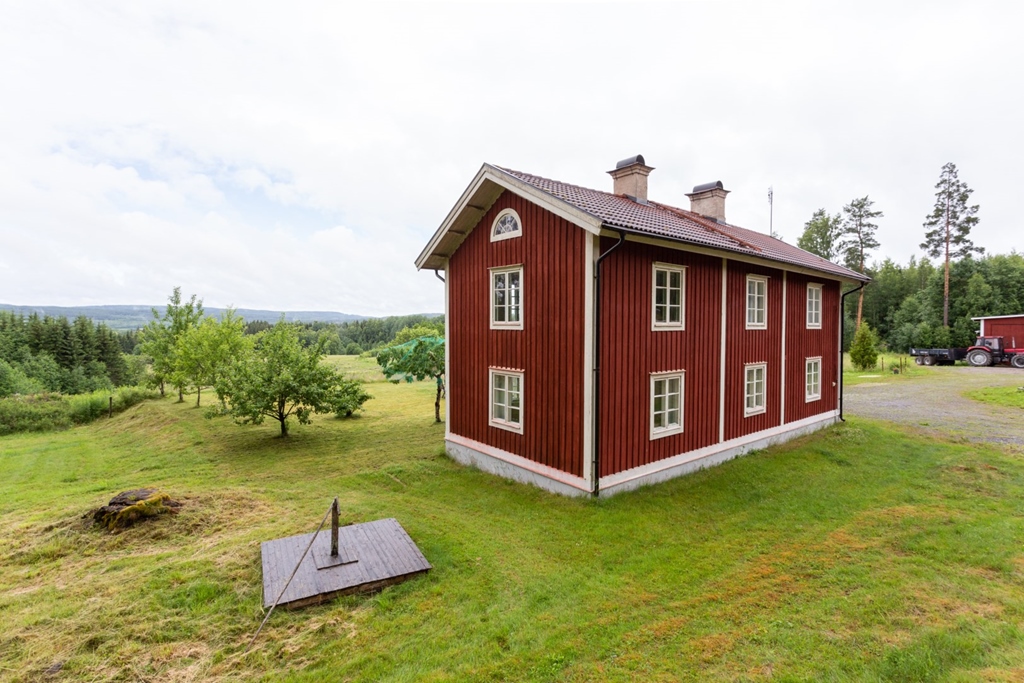 Gods och gårdar i Lindesberg kommun, Sverige, Nederhyttan 149