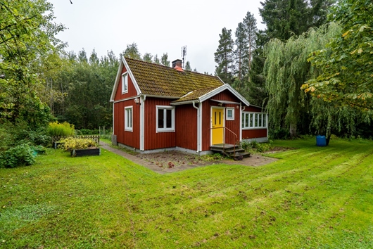 Villa i Lindesberg, Örebro, Örebrovägen 105