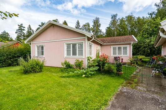 Villa i Lindesberg, Örebro, Lindåsavägen 27