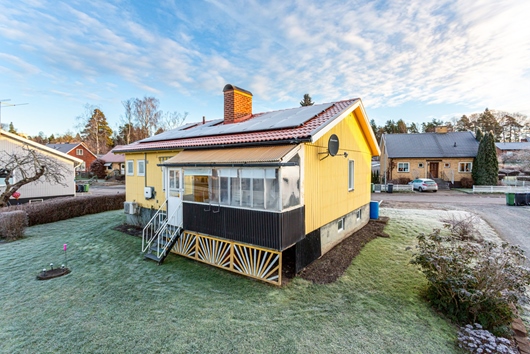 Villa i Frövi, Örebro, Lindesberg, Granstigen 13