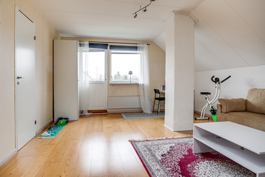 Villa i Nora, Esstorp, Örebro, Björnstigen 26