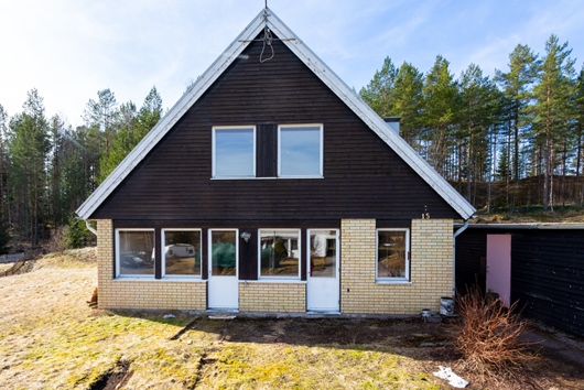 Villa i Ställdalen, Örebro, Ljusnarsberg, Skogsvägen 15