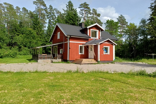 Villa i Riddarhyttan, Västmanland, Skinnskatteberg, Aronsberg 1
