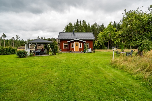 Fritidshus i Kallernäs, Storå, Örebro, Lindesberg, Kallernäs Fridhem 429