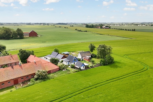 Villa i Västra Alstad, Trelleborg, Skåne, Västra Alstads byaväg 76