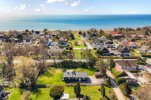 Villa i Trelleborg, Gislövs läge och Simremarken, Skåne, Altonavägen 2
