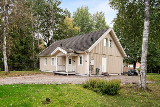 Villa i Skyttorp, Uppsala, Örkälla 28