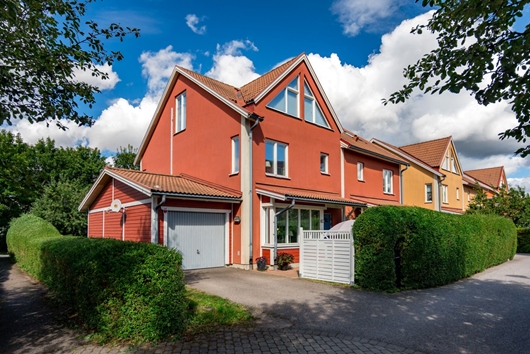 Villa i Slavsta, Uppsala, Klarbärsgatan 11