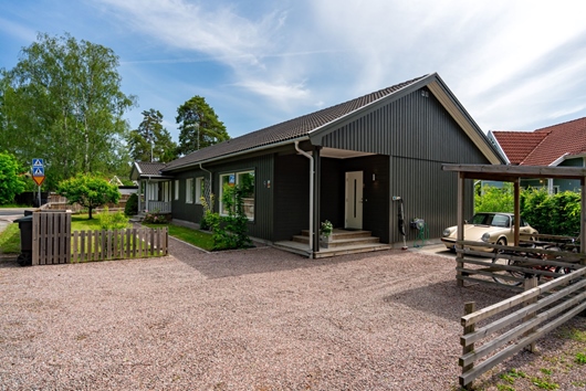 Villa i Norby, Uppsala, Mellanvägen 9